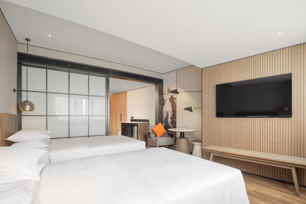 Sheraton Chengdu Lido Hotel Экстерьер фото