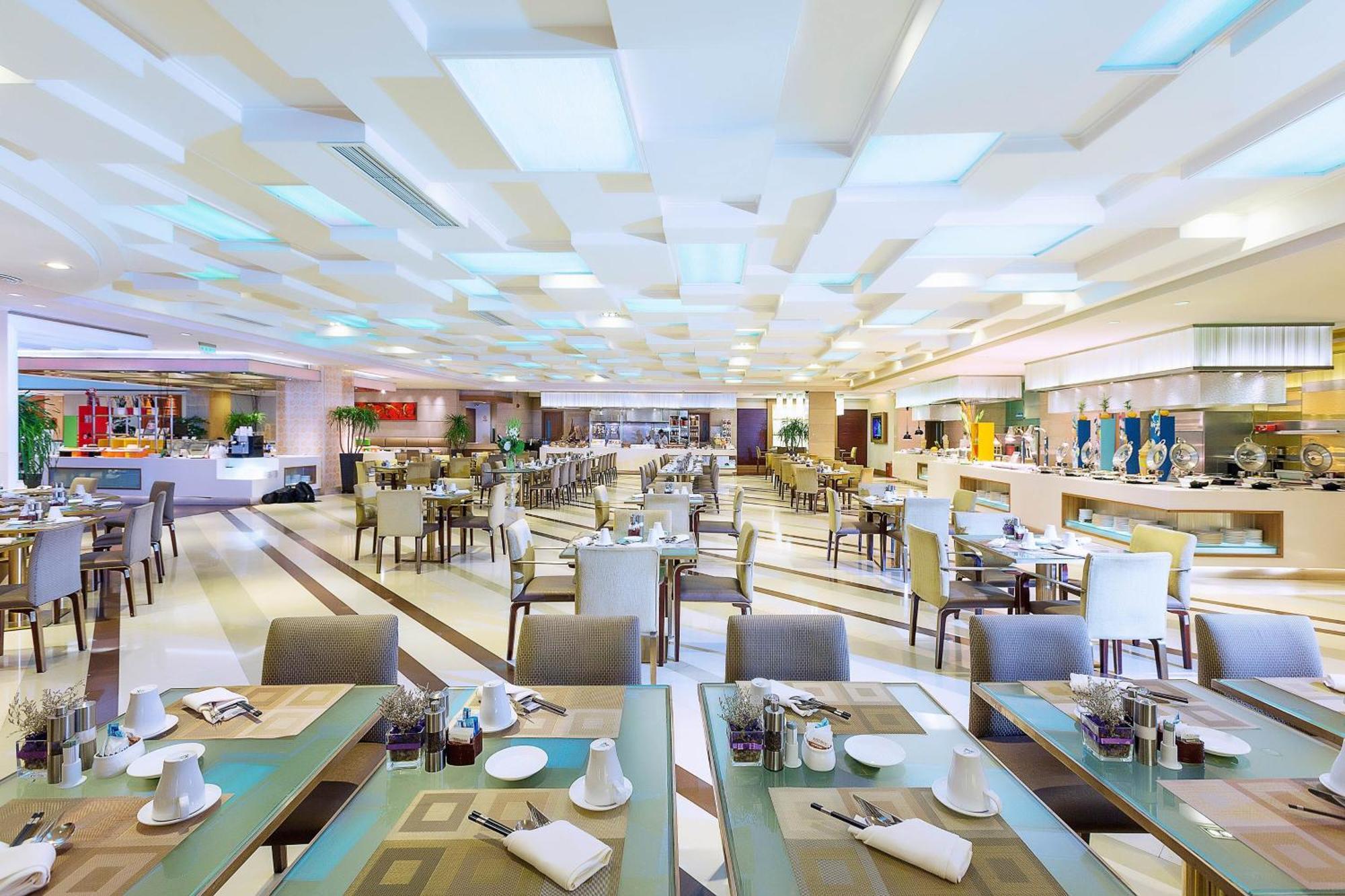 Sheraton Chengdu Lido Hotel Экстерьер фото